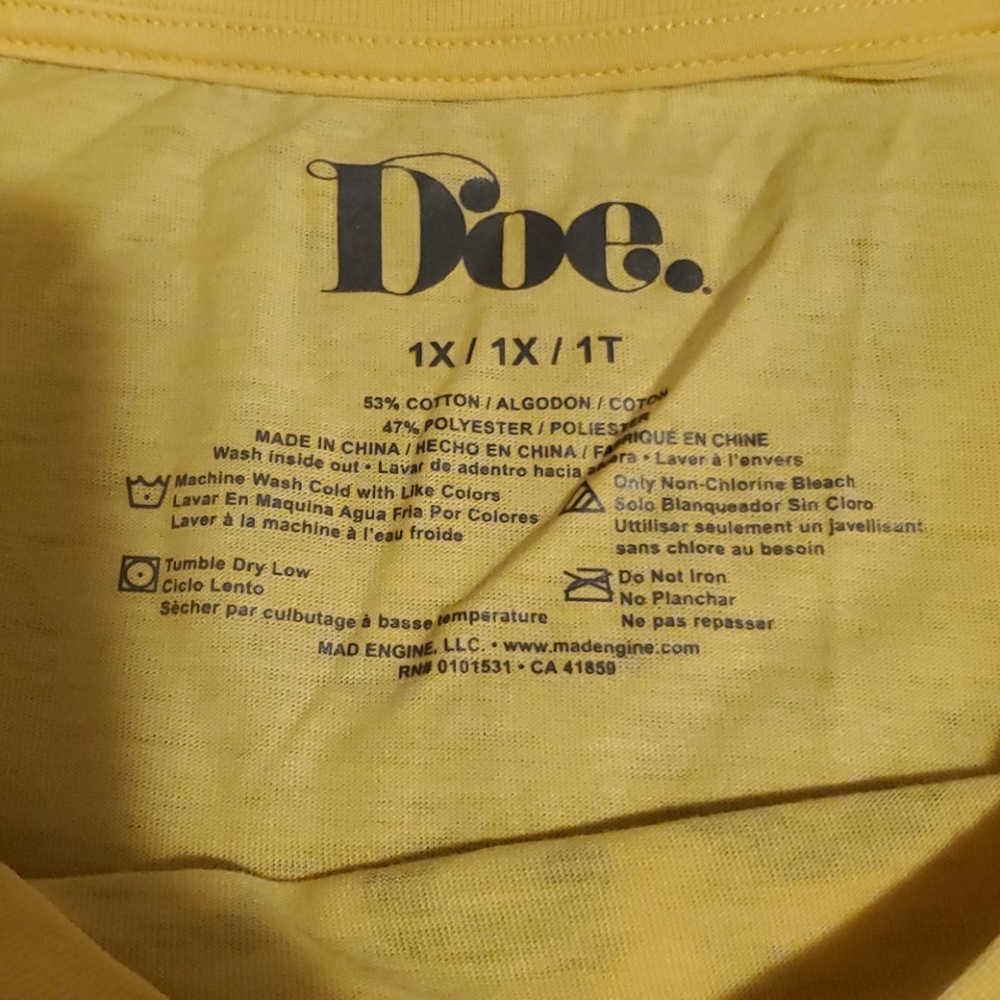 Shirt - Picture 2 of 3